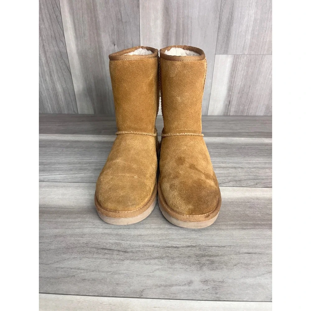 Koolaburra by UGG Victoria Boot Kids Size 5 Chestnut‎ Brown Suede Faux Fur